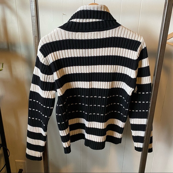 Vintage✨ Liz Claiborne • Black & White Striped Turtleneck - Picture 5 of 5